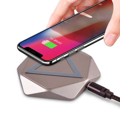 Qi Portable Wireless Charger, 10W Wireless Charging Technology for Apple Samsung Smartphones